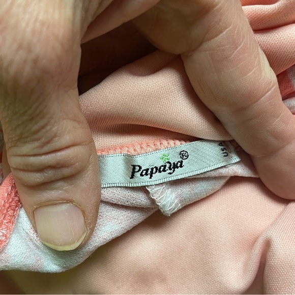 Papaya ladies floral print, mini dress, size medium - Picture 6 of 7